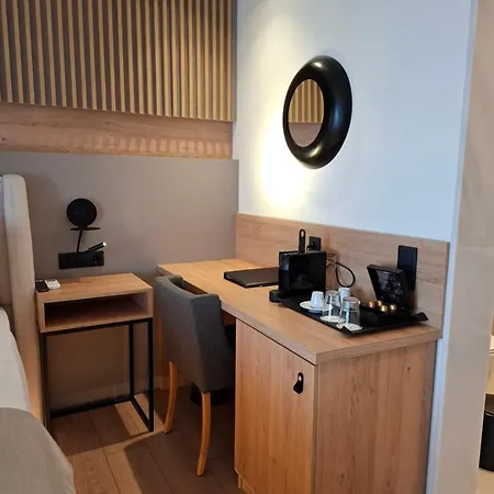 Avra Paralia Katerinis