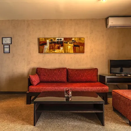 Avra Hotel