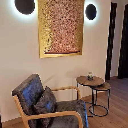 Avra Hotel