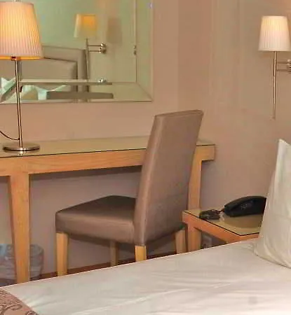 Avra Paralia Katerinis